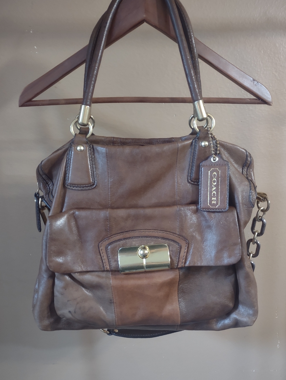 Coach Vintage Brown Leather Shoulder Bag with Chain Strap - Picture 2 of 16
